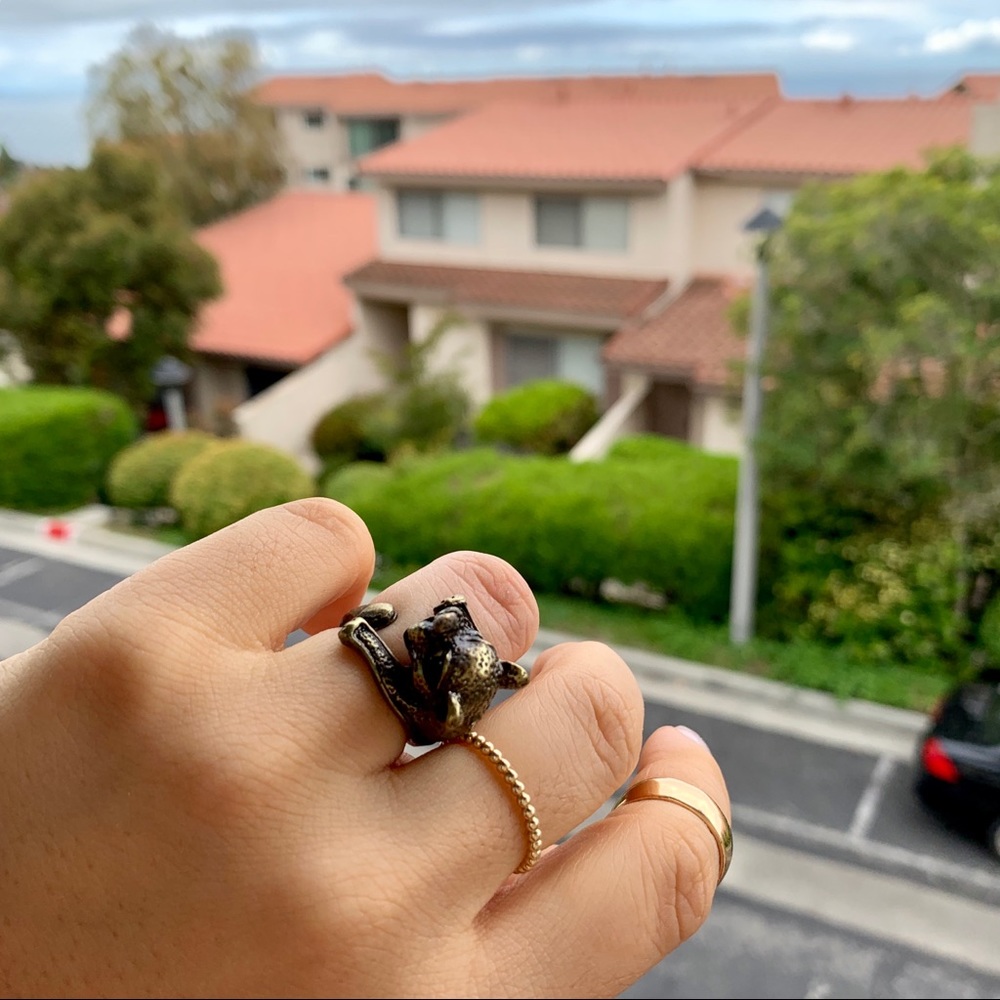 Jaguar wrap ring